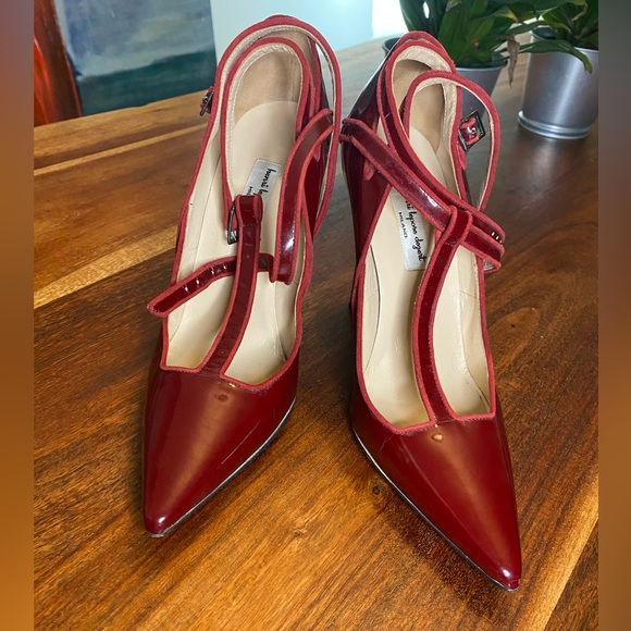 Henri Lepore Dezert Stunning Pump - Picture 8 of 9